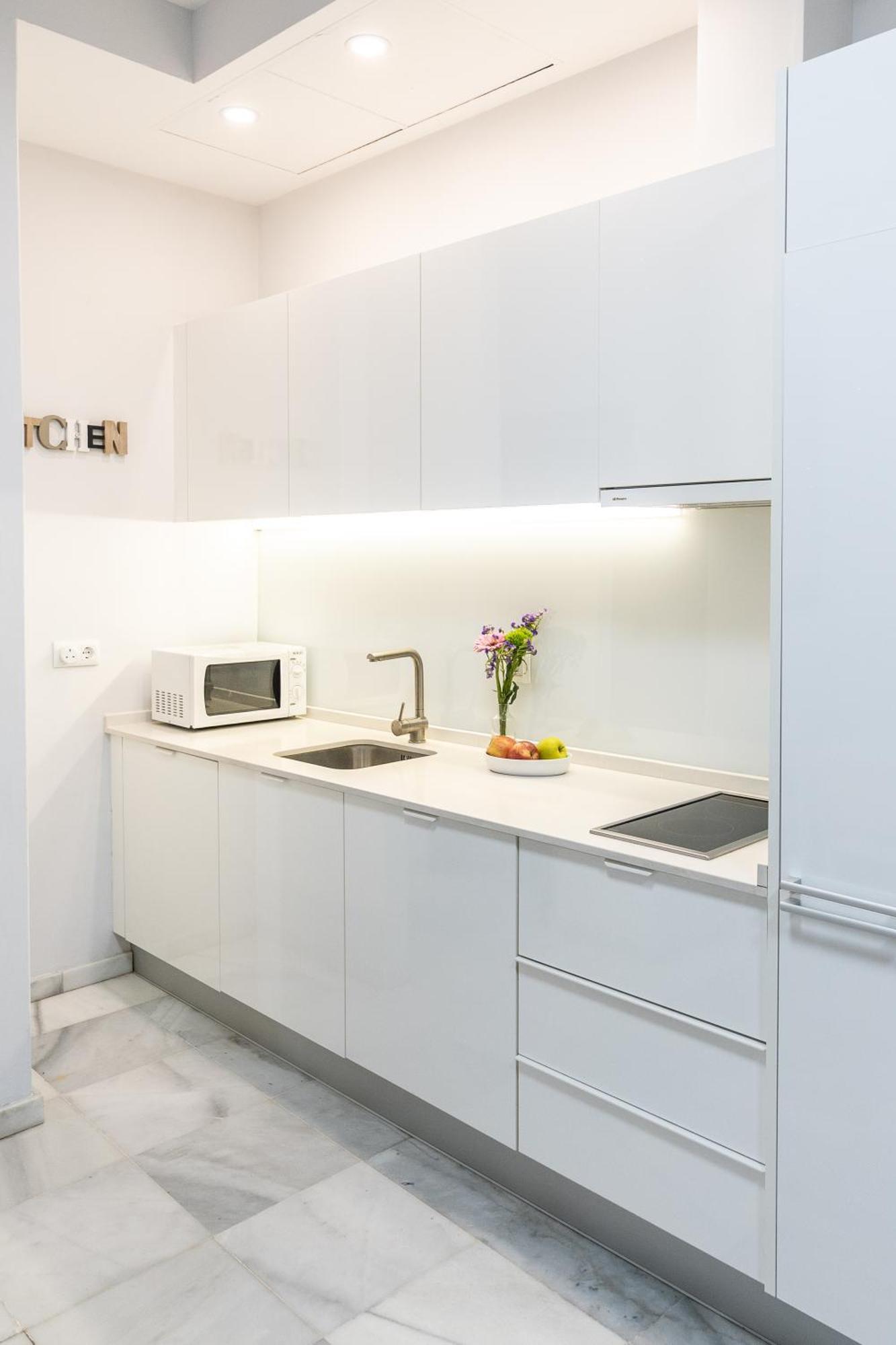 Apartamento Triana Deluxe Con Patio Privado Sevilla Kültér fotó